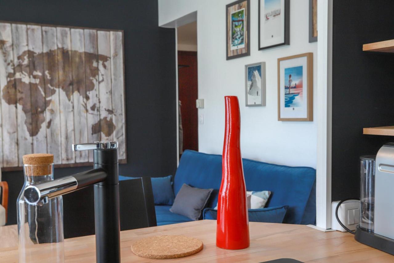 Chez Lou Appartement Proche Du Lac Moderne アヌシー エクステリア 写真
