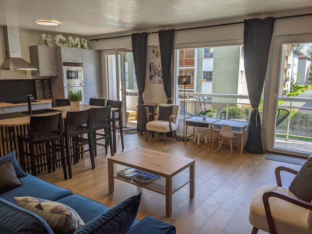 Chez Lou Appartement Proche Du Lac Moderne アヌシー エクステリア 写真